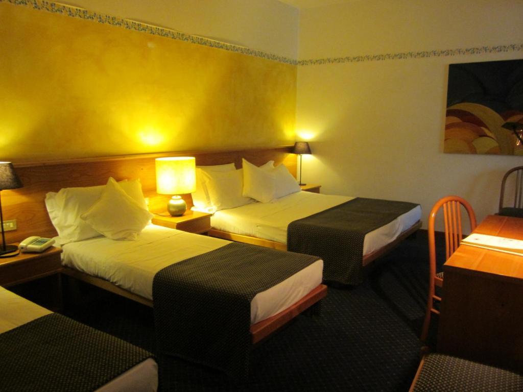 Hotel Marina Торри-дель-Бенако Экстерьер фото
